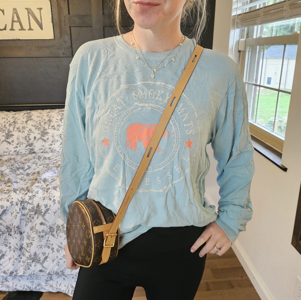 Long sleeve tshirt